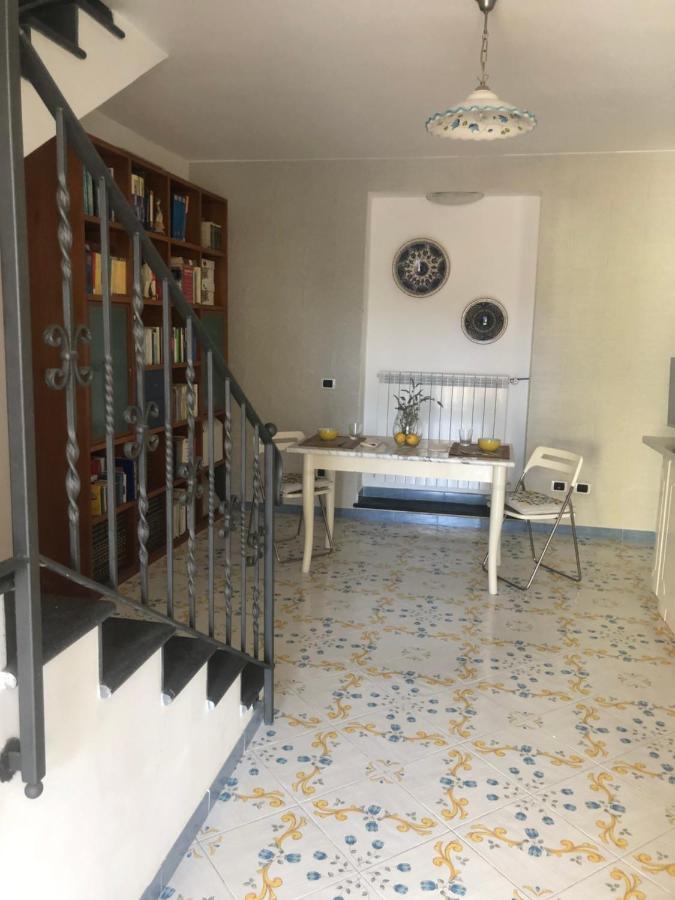 Casa Cerasella Hotell Procida Eksteriør bilde